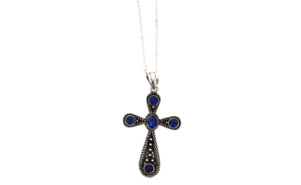 Pendentif croix en argent et lapis lazul