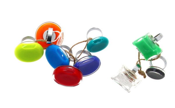 PYLONES - Lot de 9 bagues colorées, ajus