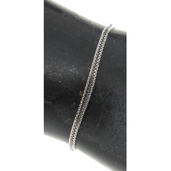 Bracelet fin à 3 rangs en or gris 18 cts
