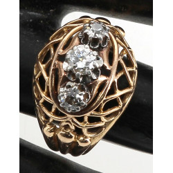 Bague dôme en or jaune 18 carats et plat