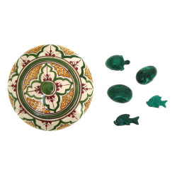 Boîte en faïence polychrome, travail mar