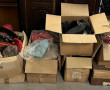CHAPELLERIE - Important stock ancien (en