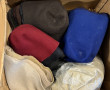 CHAPELLERIE - Important stock ancien (en