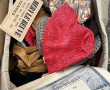 CHAPELLERIE - Important stock ancien (en