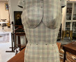 Mannequin de couturière en carton et piè