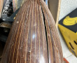 Paire d'appliques en bois sculpté peint 