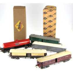 LR (Louis Roussy) - Lot de 5 fourgons et