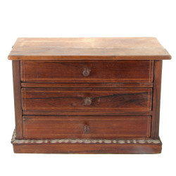 Commode de poupée façade en placage de p
