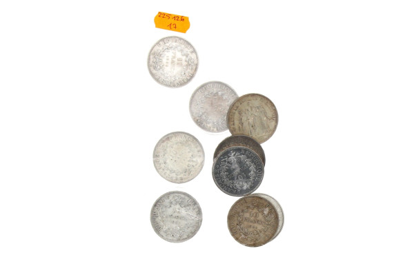 Lot de 9 p de 10 F années 70