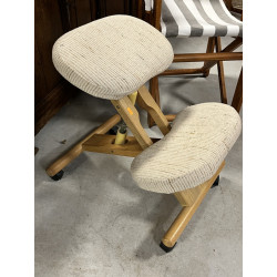 Tabouret ergonomique