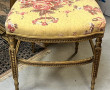 Chaise de style Louis XVI en bois doré