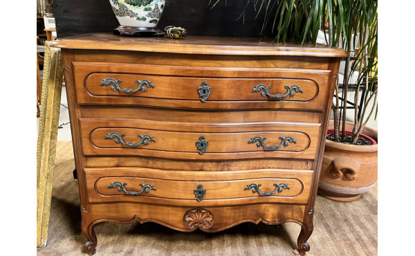 Commode en merisier 94 x 50 x H. 82 cm