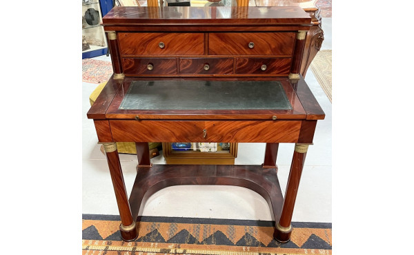 Bureau à gradin de style Empire en acajo