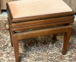 Tabouret de piano réglable en merisier
