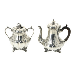 Théière et sucrier couvert en sheffield,