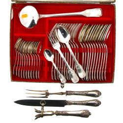 Ménagère en métal argenté décor rocaille