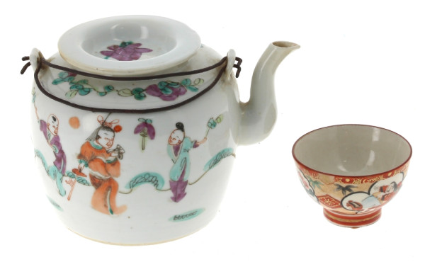 CHINE fin XIXème - Théière en porcelaine