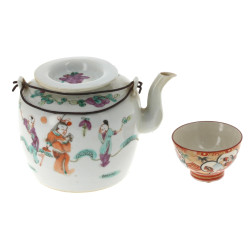 CHINE fin XIXème - Théière en porcelaine