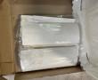 Petite table basse en plastique blanc Si