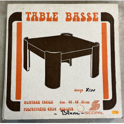 Petite table basse en plastique blanc Si