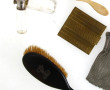 Lot comprenant 4 brosses dont une en arg