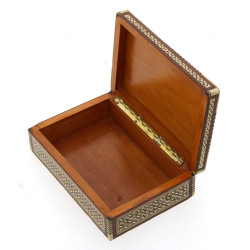 Coffret en marqueterie et incrustation d