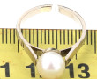 Bague en or gris 18 carats, poinçon tête