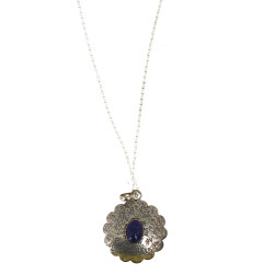 Pendentif en argent et lapis lazuli, sur