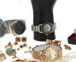 Lot de bijoux fantaisie et qq montres br