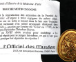 Broche en métal doré, reproduisant les a