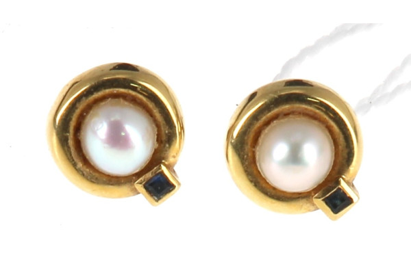 Paire de BO en or jaune 18 cts, poinçon 
