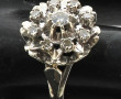 Bague en or gris 18 carats, poinçon tête