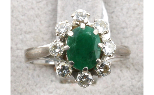Bague en or gris 18 cts, poinçon tête d'
