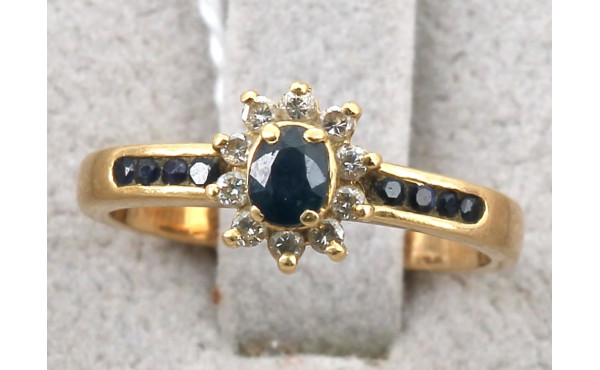 Bague en or jaune 18 cts, poinçon tête d