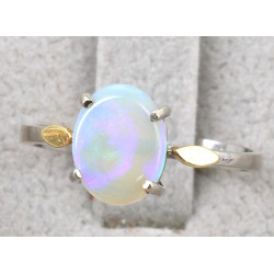 Bague en or 14 cts (585ème), sertie d'un