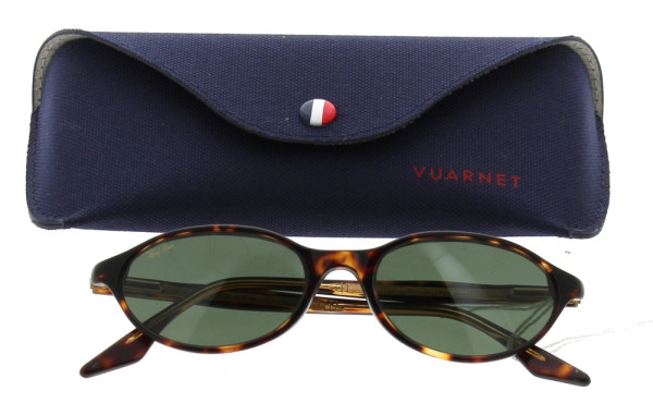 RAY-BAN - Paire de solaires femme, bel é