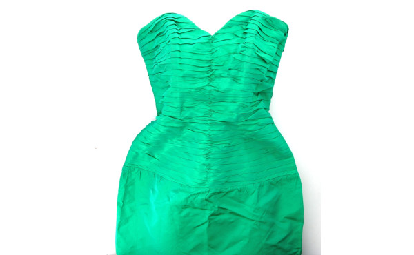 Robe fourreau verte et petit boléro bleu