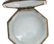 Coffret en porcelaine blanche, polychrom