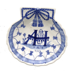 Henriot Quimper (marque au tampon) - Cou