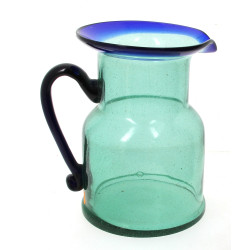 Important pichet en verre bullé bleu et 