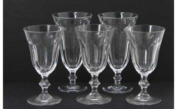 20 verres en verres à pans coupés + 3 co