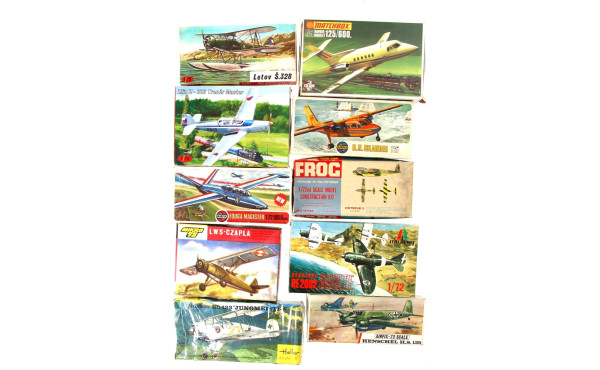 15 maquettes d'avions vintages 1/72 (cai