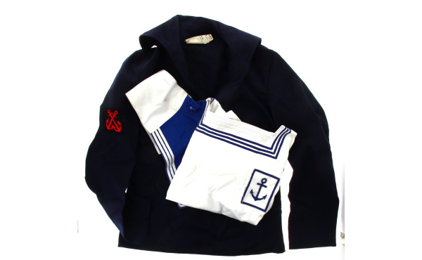 MARINE NATIONALE - Stock de vêtements de