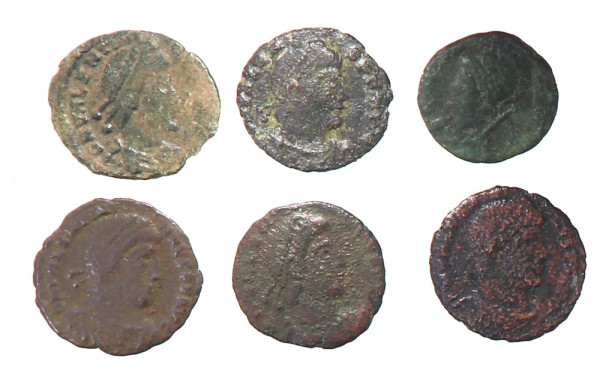 6 monnaies romaines diverses
