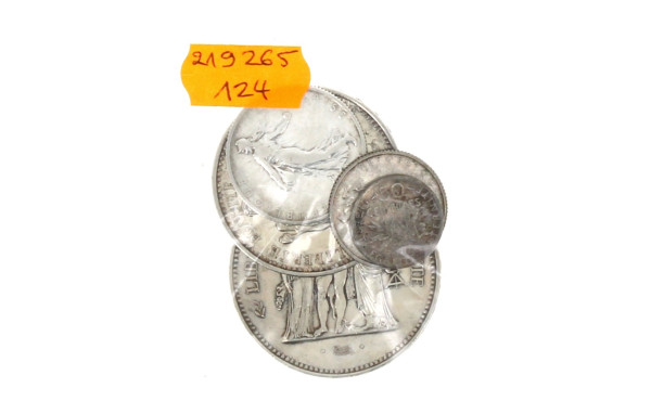 Lot de 5 pièces en argent : une 50 F : u