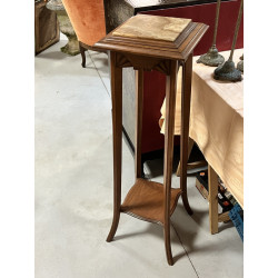 Sellette en bois naturel et plateau onyx