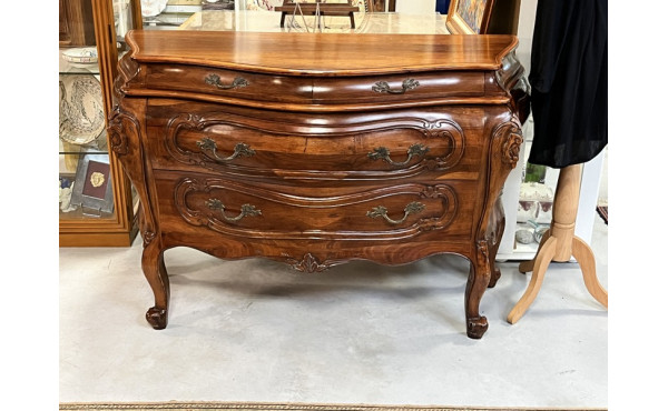 Commode en acajou style commode Bordelai