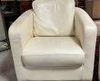4 fauteuils gondoles en cuir crème (qq t