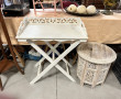 Table pliante en bois peint en blanc, av