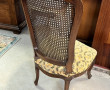 Chaise ancienne de style Louis XV en boi